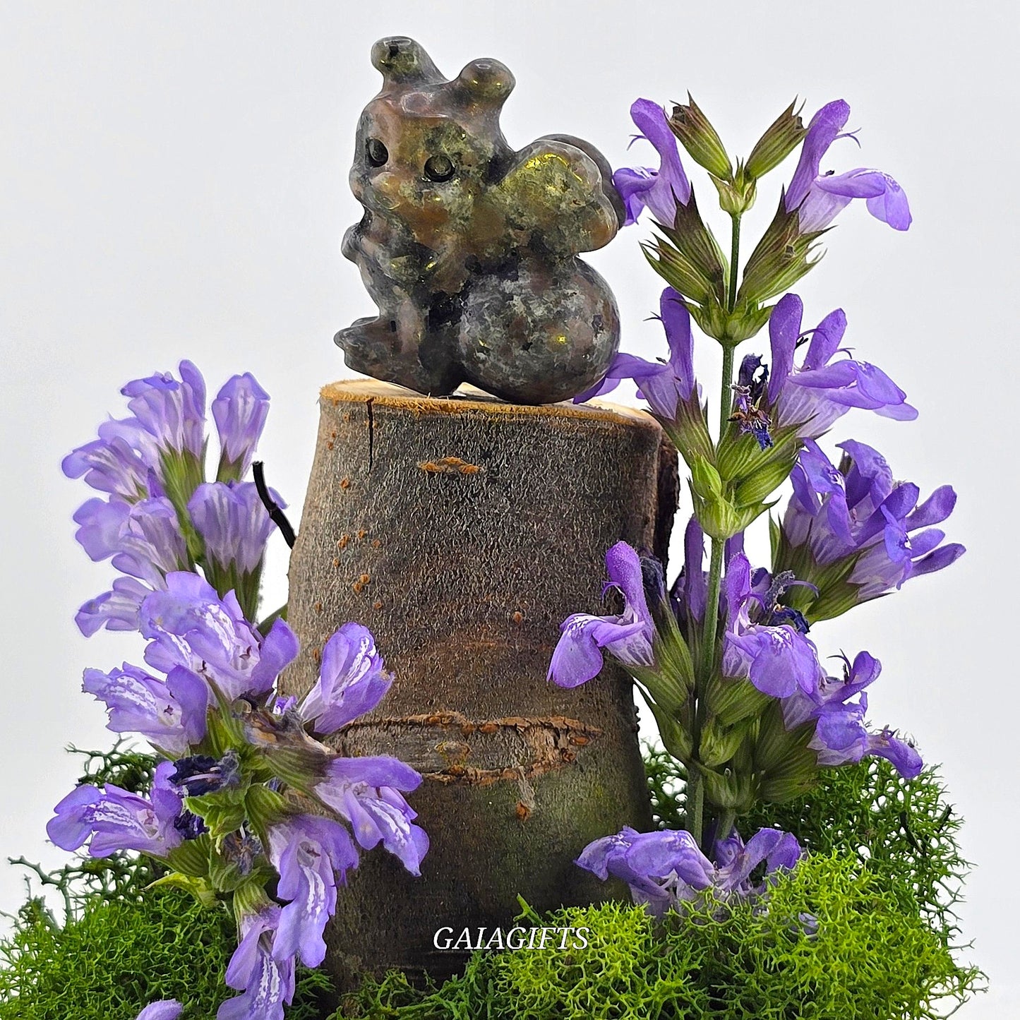 Alluring Crystal ANIMAL Carving- Item AG