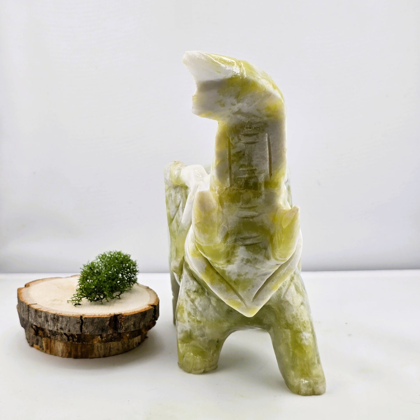Alluring Crystal ANIMAL Carving- Item AG