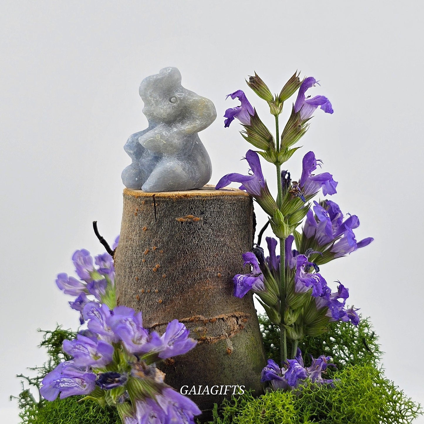 Alluring Crystal ANIMAL Carving- Item AG