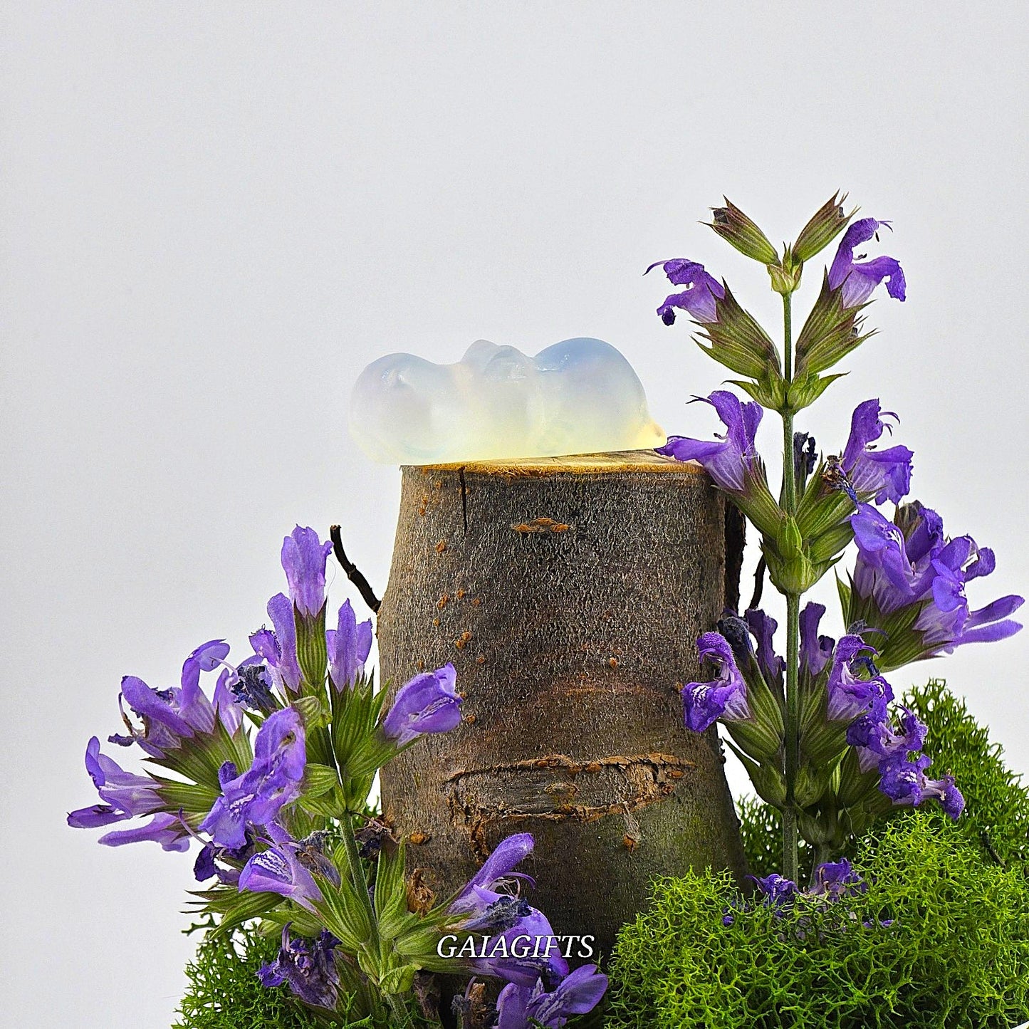 Alluring Crystal ANIMAL Carving- Item AG