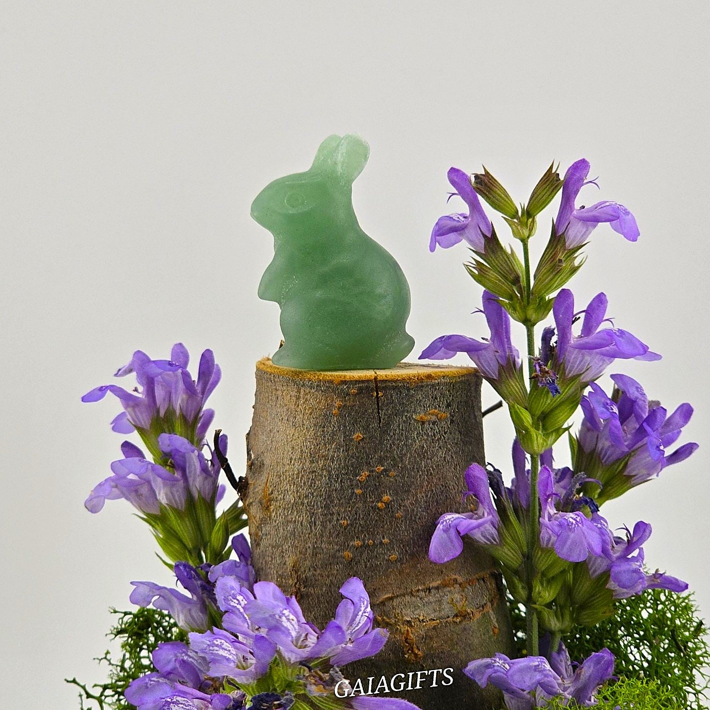 Alluring Crystal ANIMAL Carving- Item AG