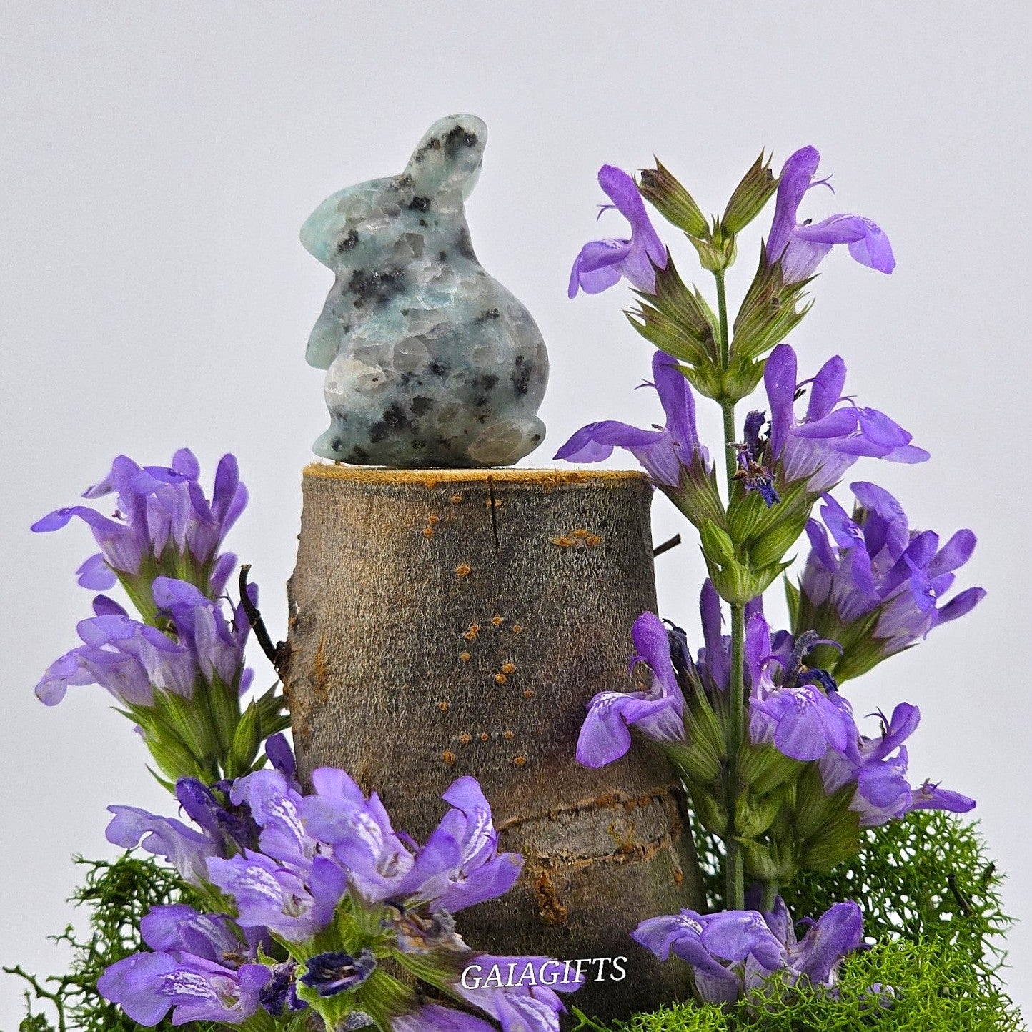 Alluring Crystal ANIMAL Carving- Item AG