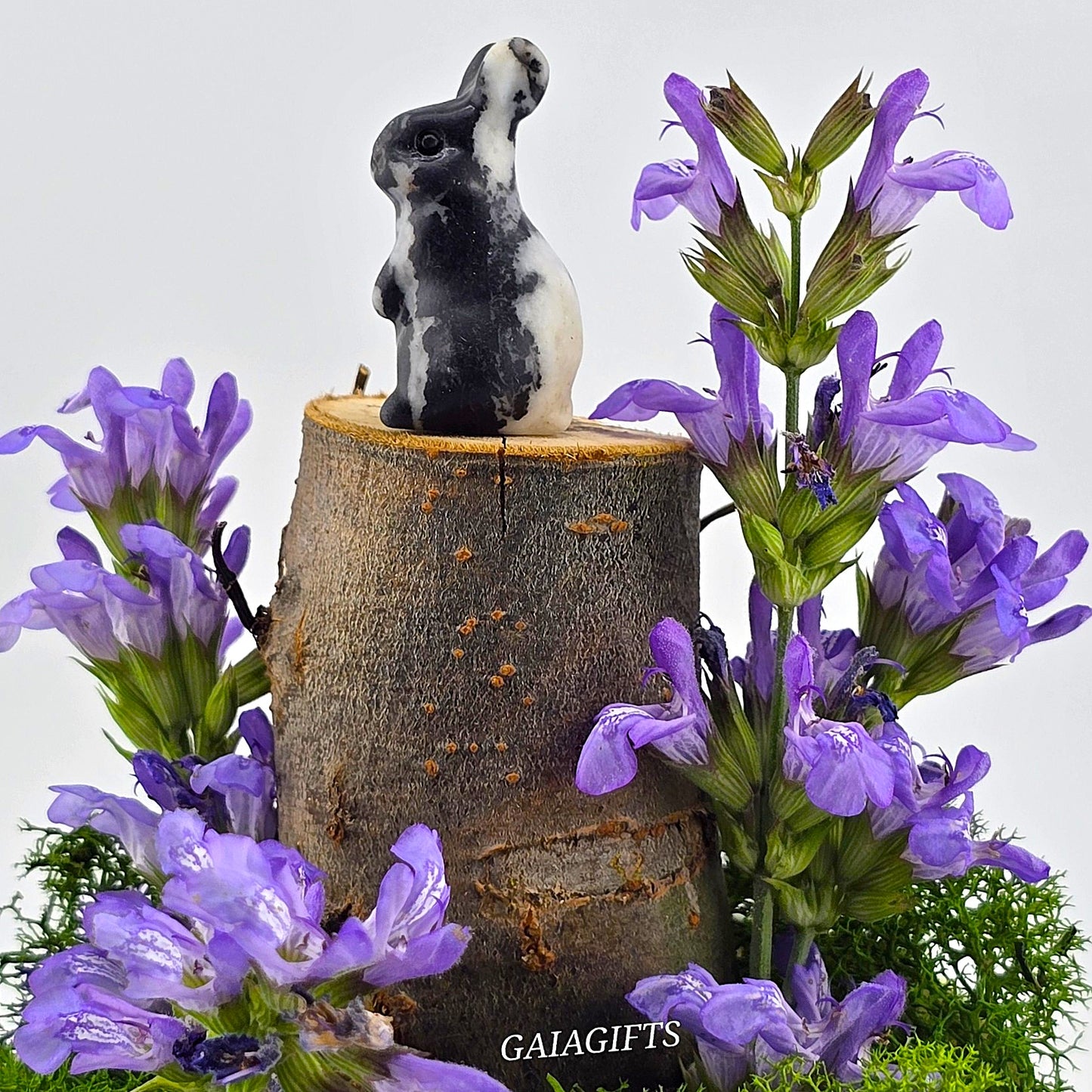 Alluring Crystal ANIMAL Carving- Item AG