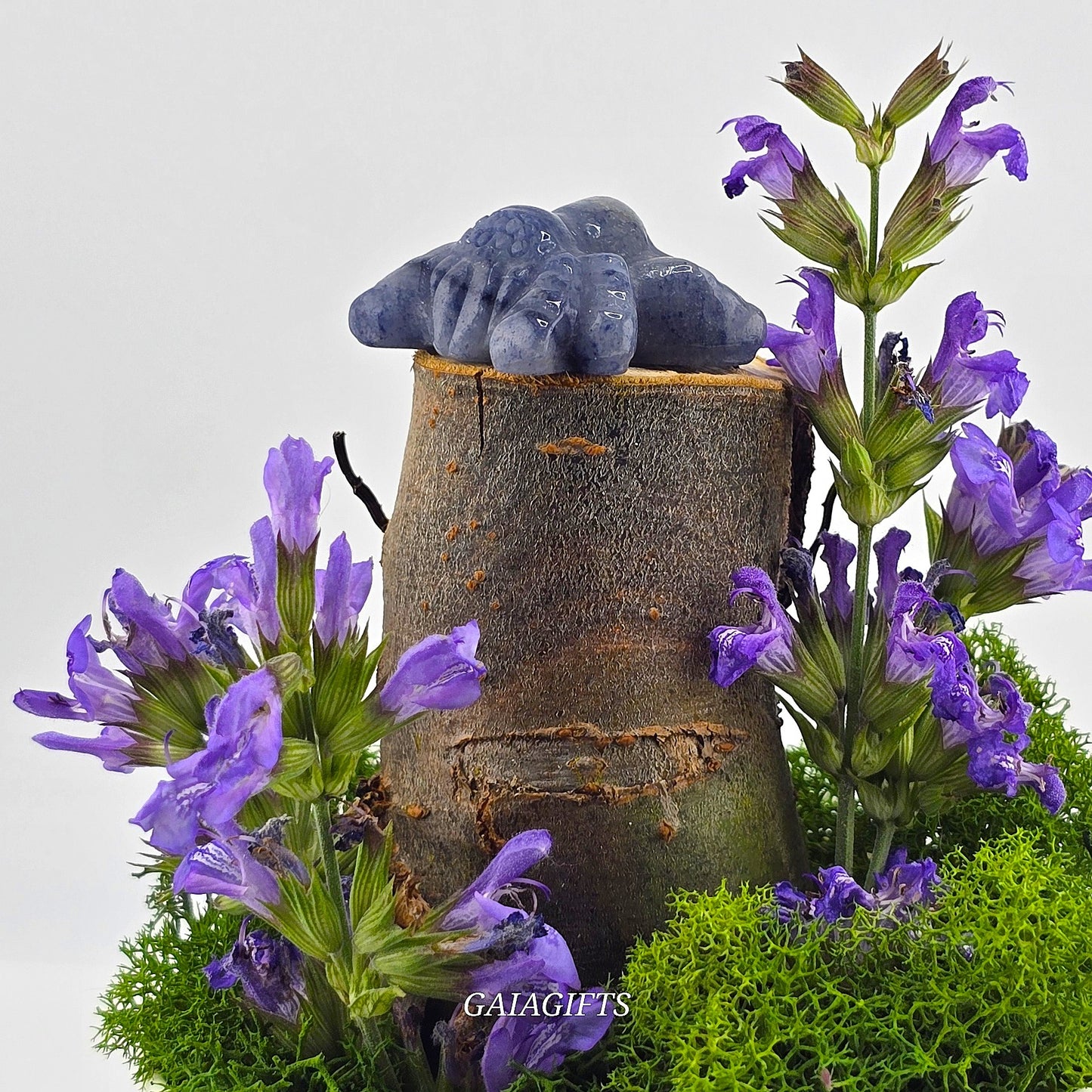 Alluring Crystal ANIMAL Carving- Item AG