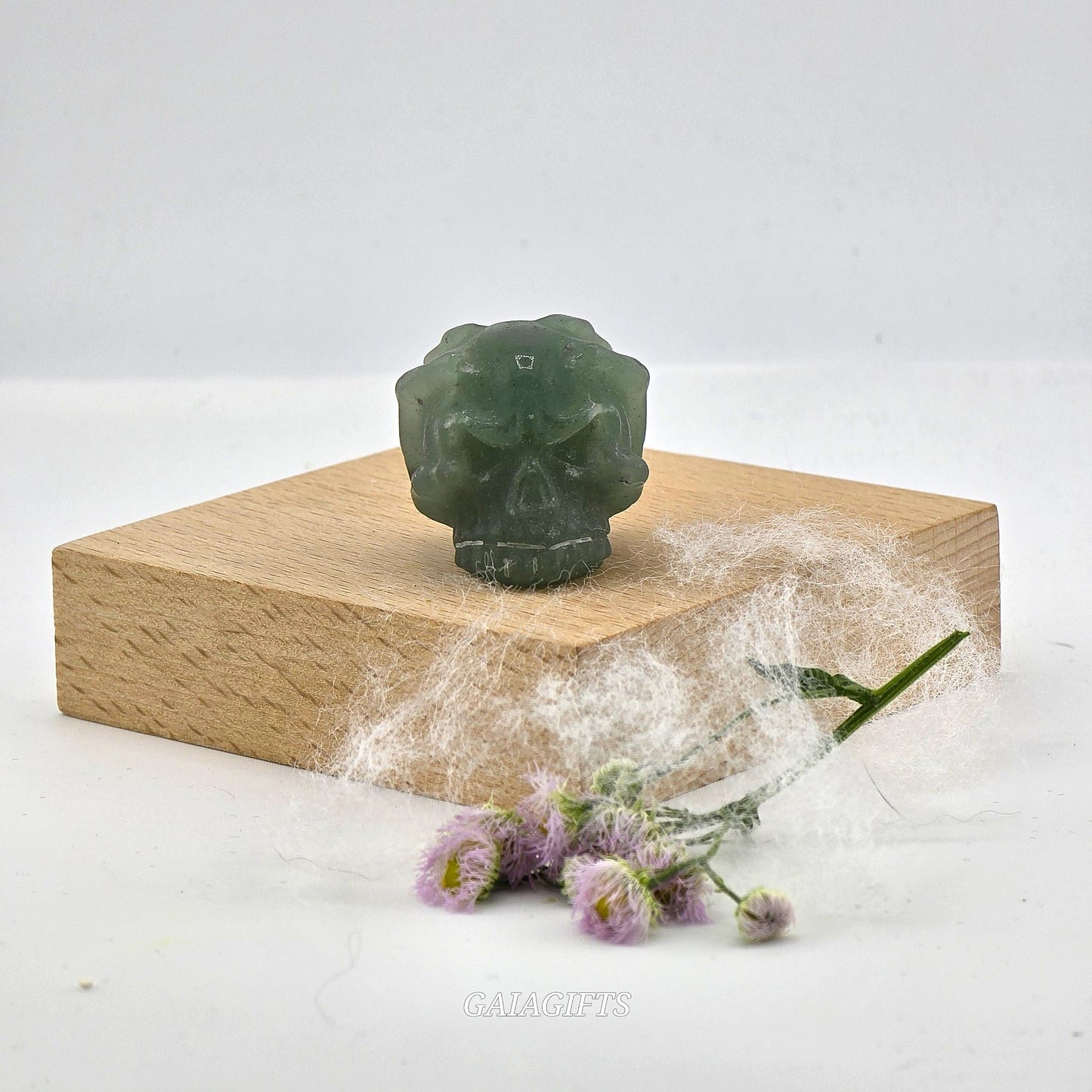 Astonishing Crystal & Fossil SKULLS Designs- Item AI
