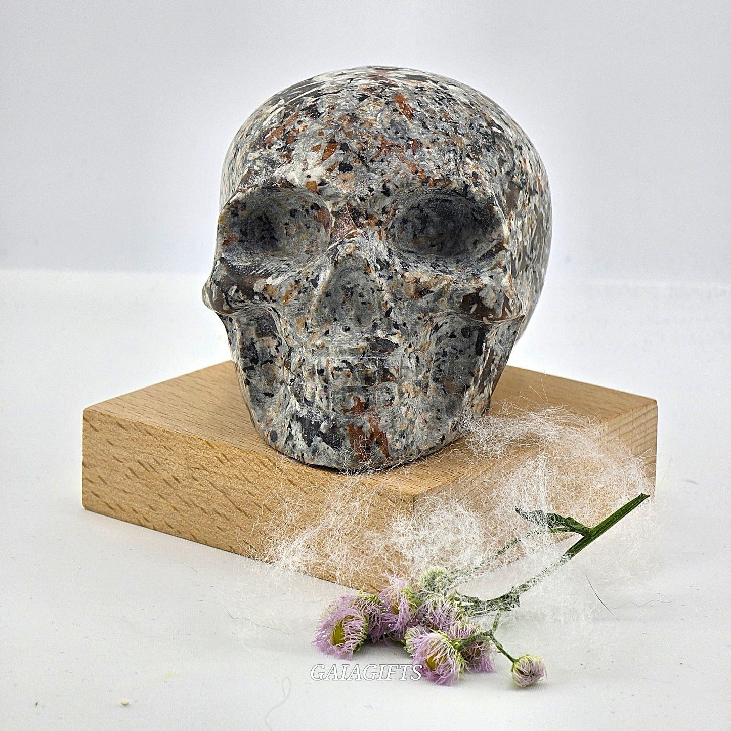 Astonishing Crystal & Fossil SKULLS Designs- Item AI