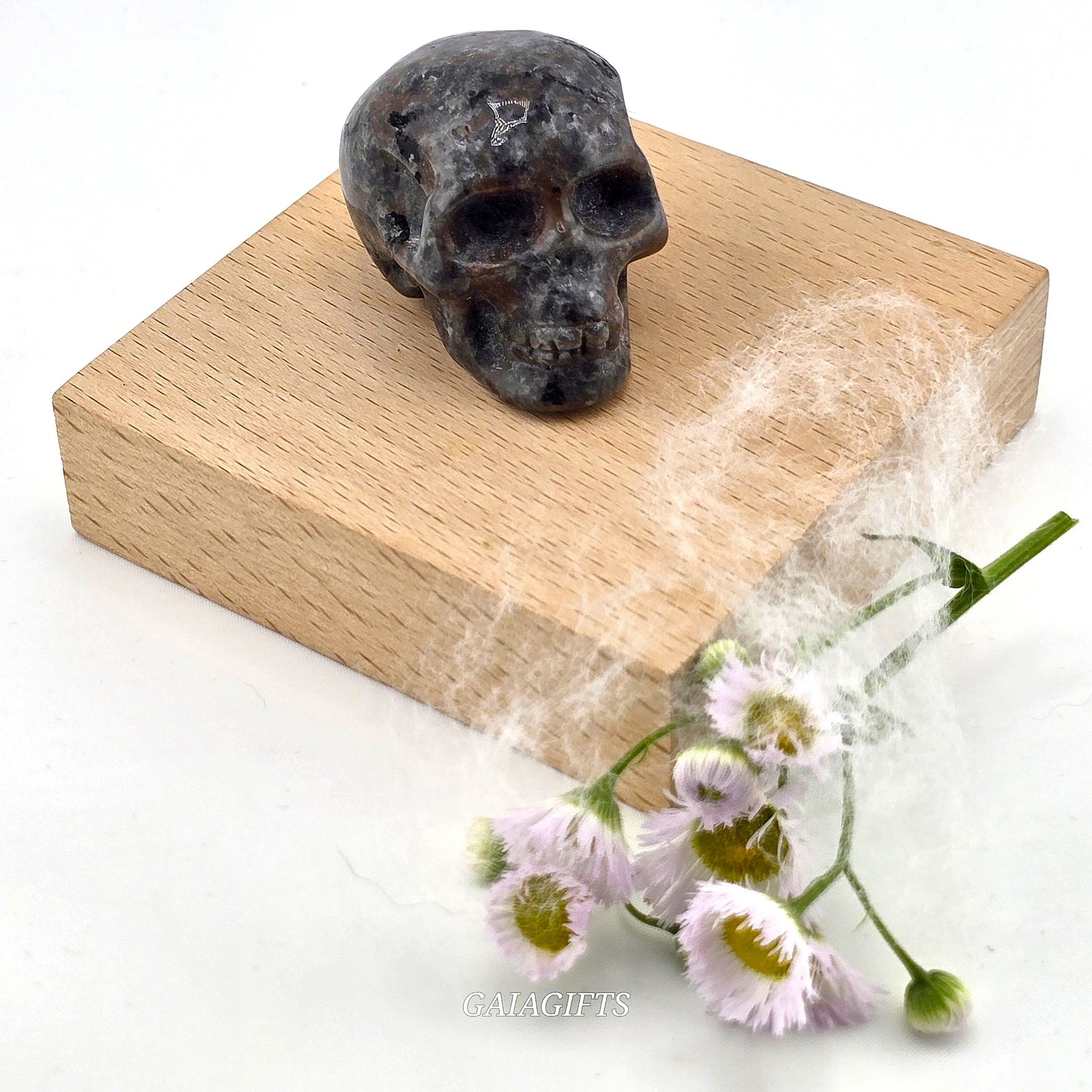 Astonishing Crystal & Fossil SKULLS Designs- Item AI