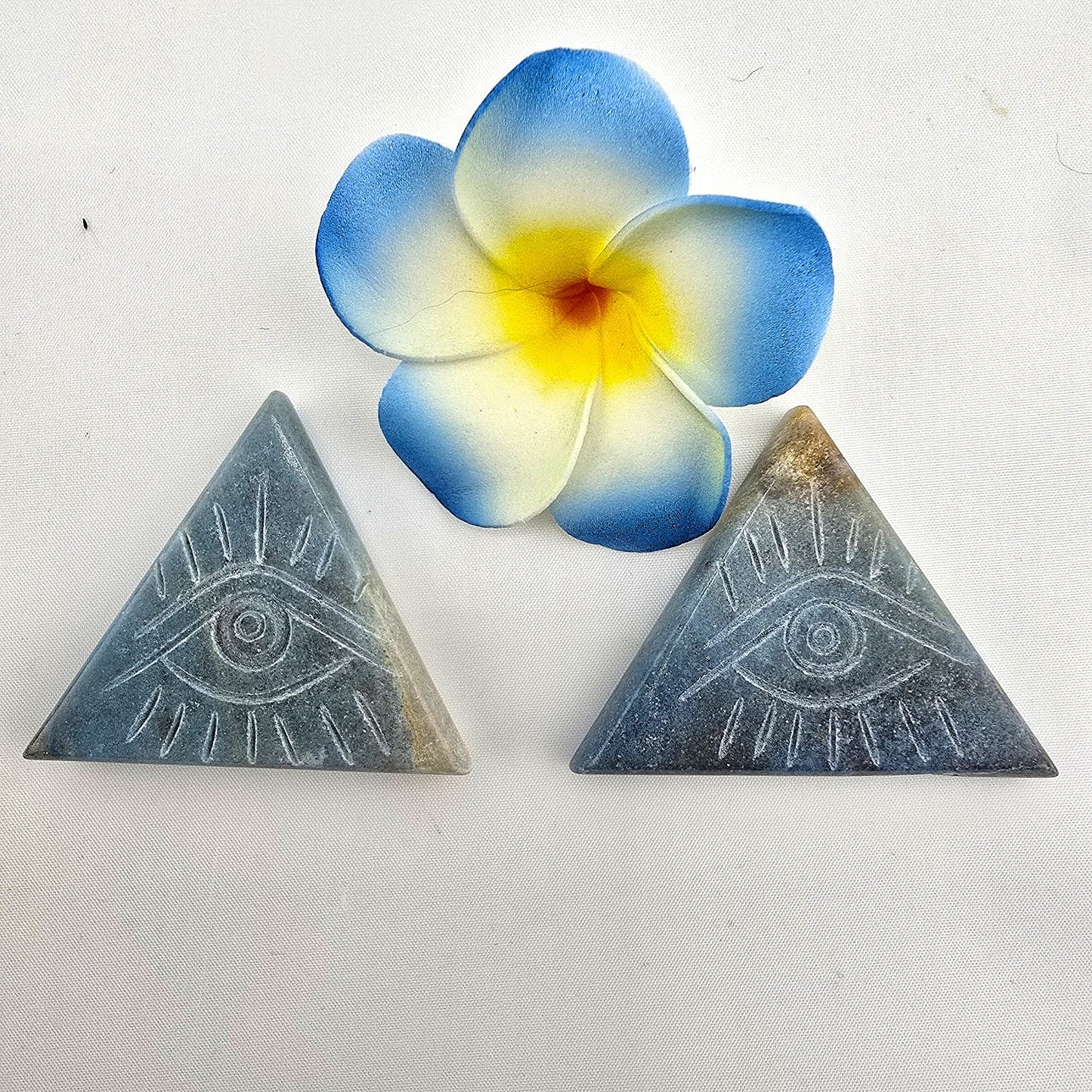 Arcane EVIL EYE TRIANGLE & PALM Hand Stone - Item AN