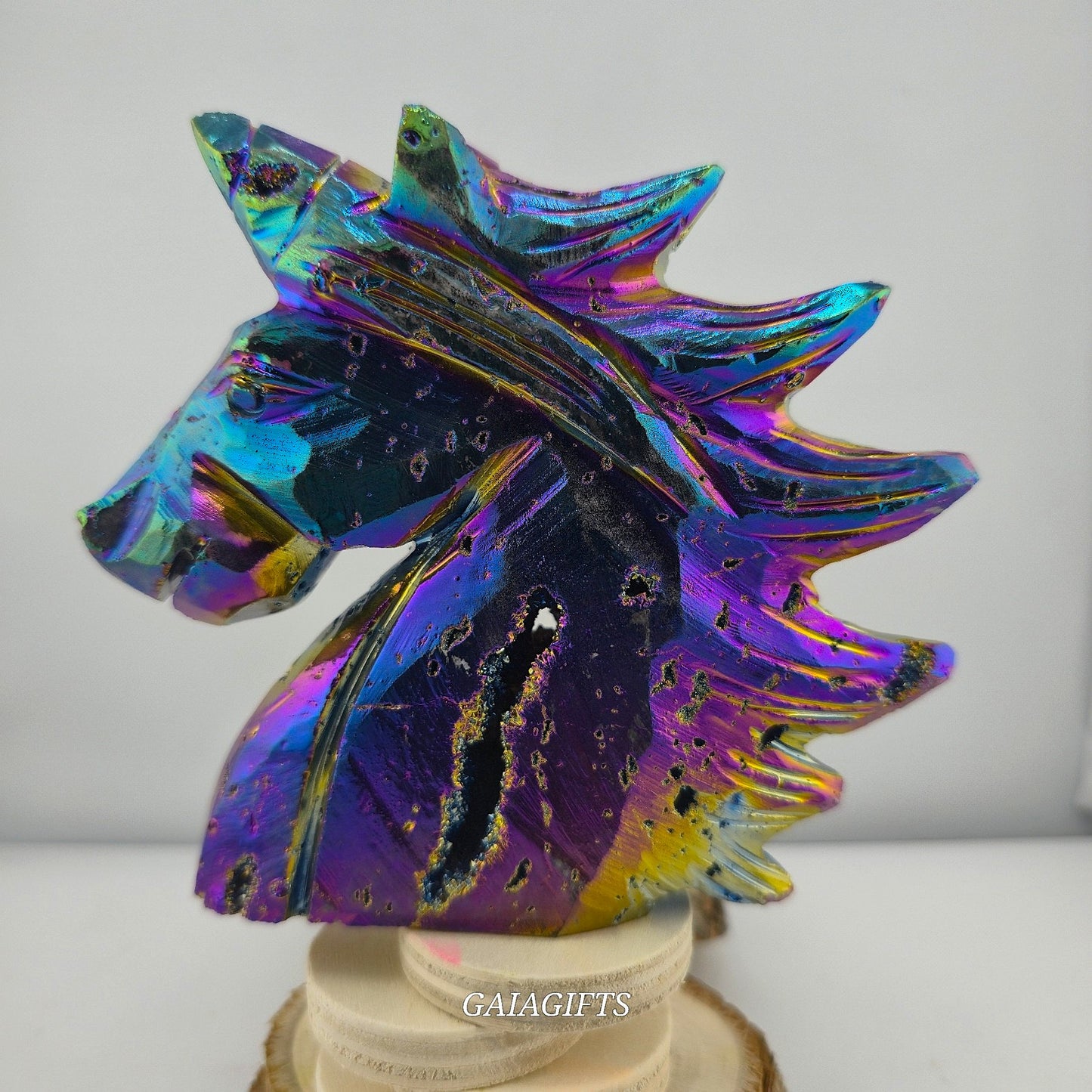 Aligned with Earth – Exclusive Crystal SCULPTURES & THINGS - Item AP