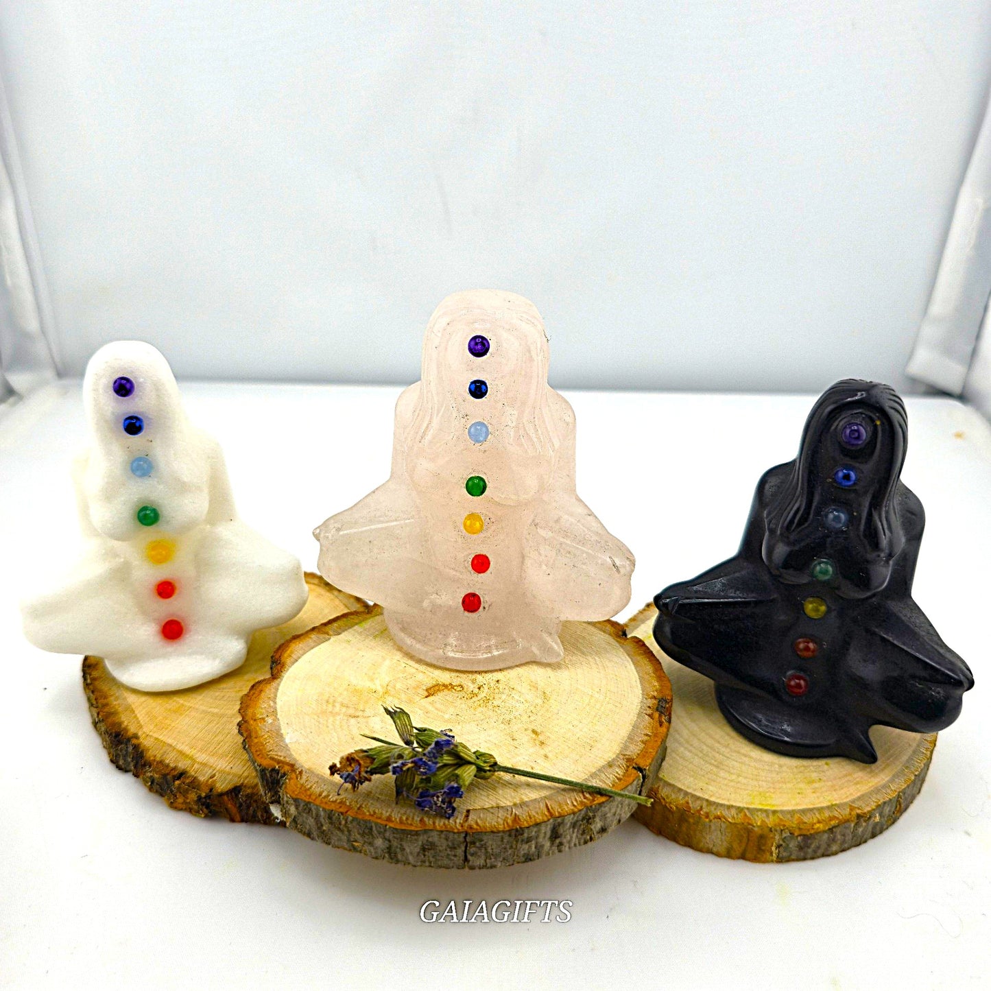 Aligned with Earth – Exclusive Crystal SCULPTURES & THINGS - Item AP