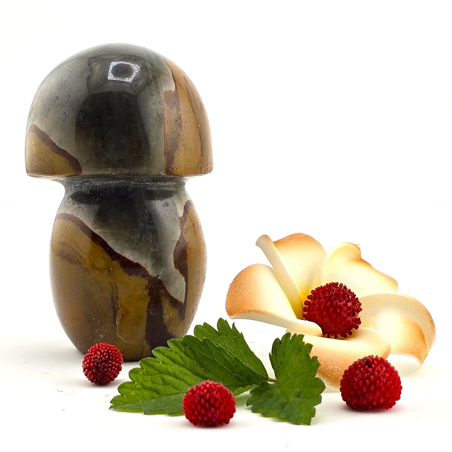 Aligned with Earth – Exclusive Crystal SCULPTURES & THINGS - Item AP