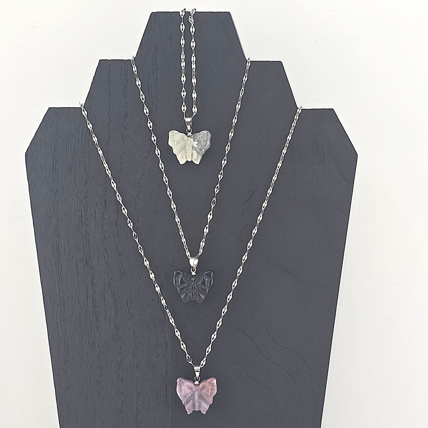 Glimmering PART 2 - Crystal NECKLACE & PENDANT (Silver / Yellow Metal) – Item AZ