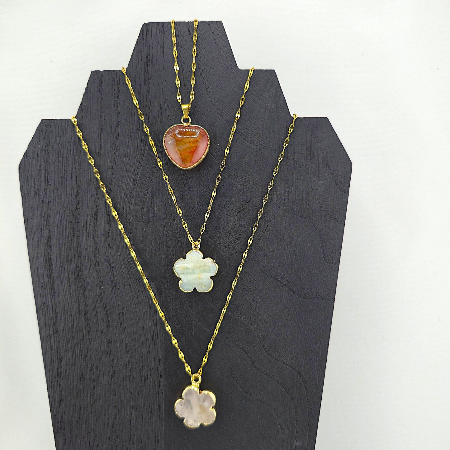 Glimmering PART 3 - Crystal NECKLACE & PENDANT (Silver / Yellow Metal) – Item AZ