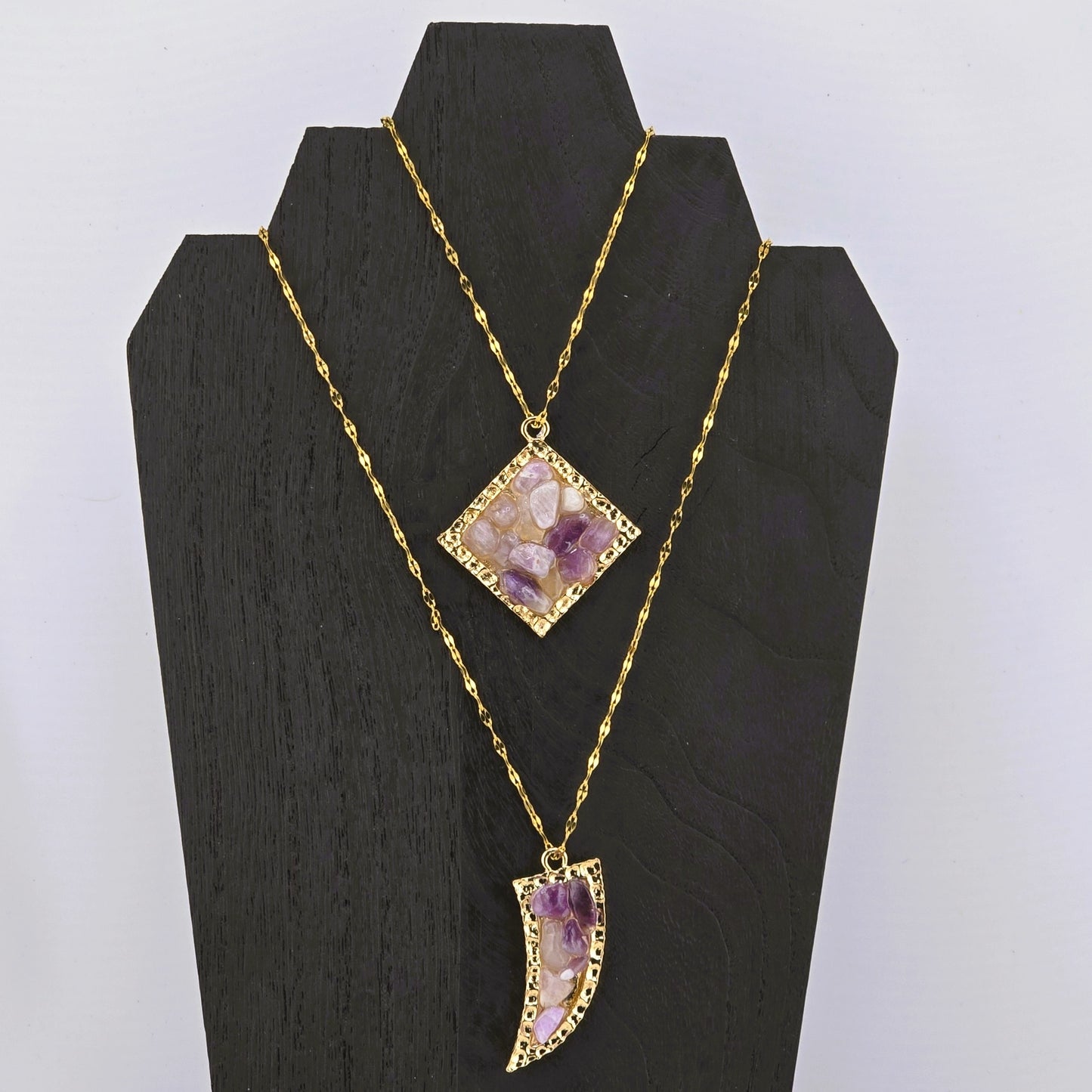 Glimmering PART 3 - Crystal NECKLACE & PENDANT (Silver / Yellow Metal) – Item AZ