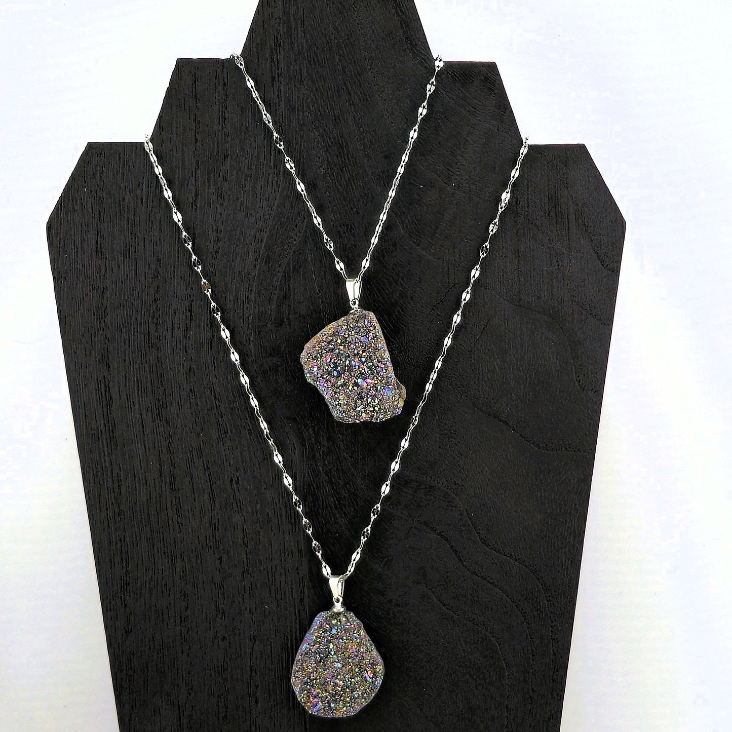 Glimmering PART 3 - Crystal NECKLACE & PENDANT (Silver / Yellow Metal) – Item AZ