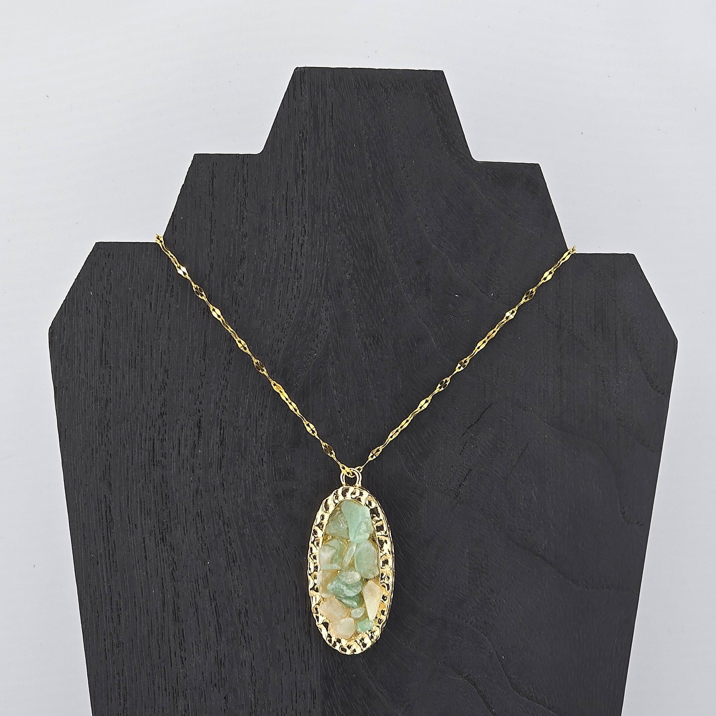 Glimmering PART 3 - Crystal NECKLACE & PENDANT (Silver / Yellow Metal) – Item AZ