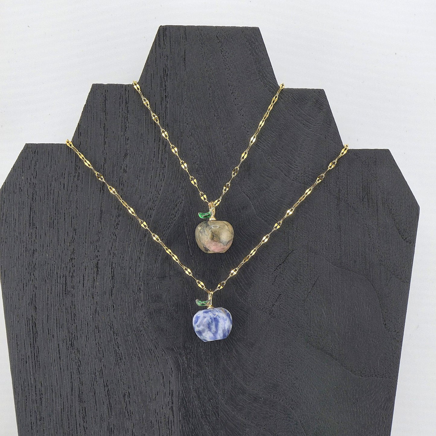 Glimmering PART 2 - Crystal NECKLACE & PENDANT (Silver / Yellow Metal) – Item AZ