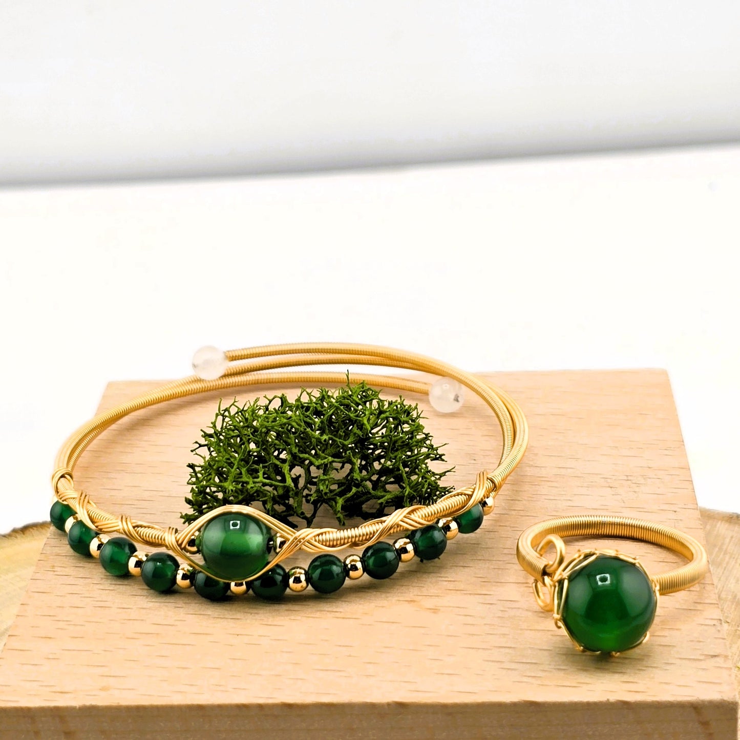 Captivating Metal Yellow & Silver Tone – BRACLETES & RING SET with Crystal Stones – Item BP