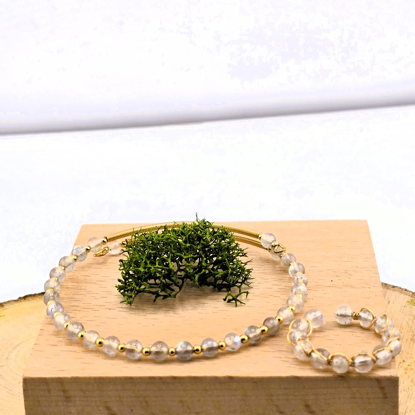 Captivating Metal Yellow & Silver Tone – BRACLETES & RING SET with Crystal Stones – Item BP