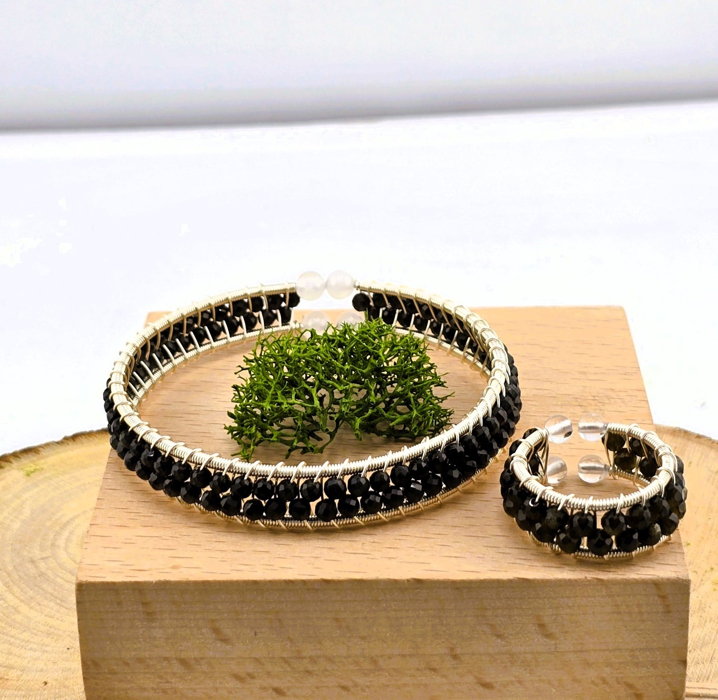 Captivating Metal Yellow & Silver Tone – BRACLETES & RING SET with Crystal Stones – Item BP