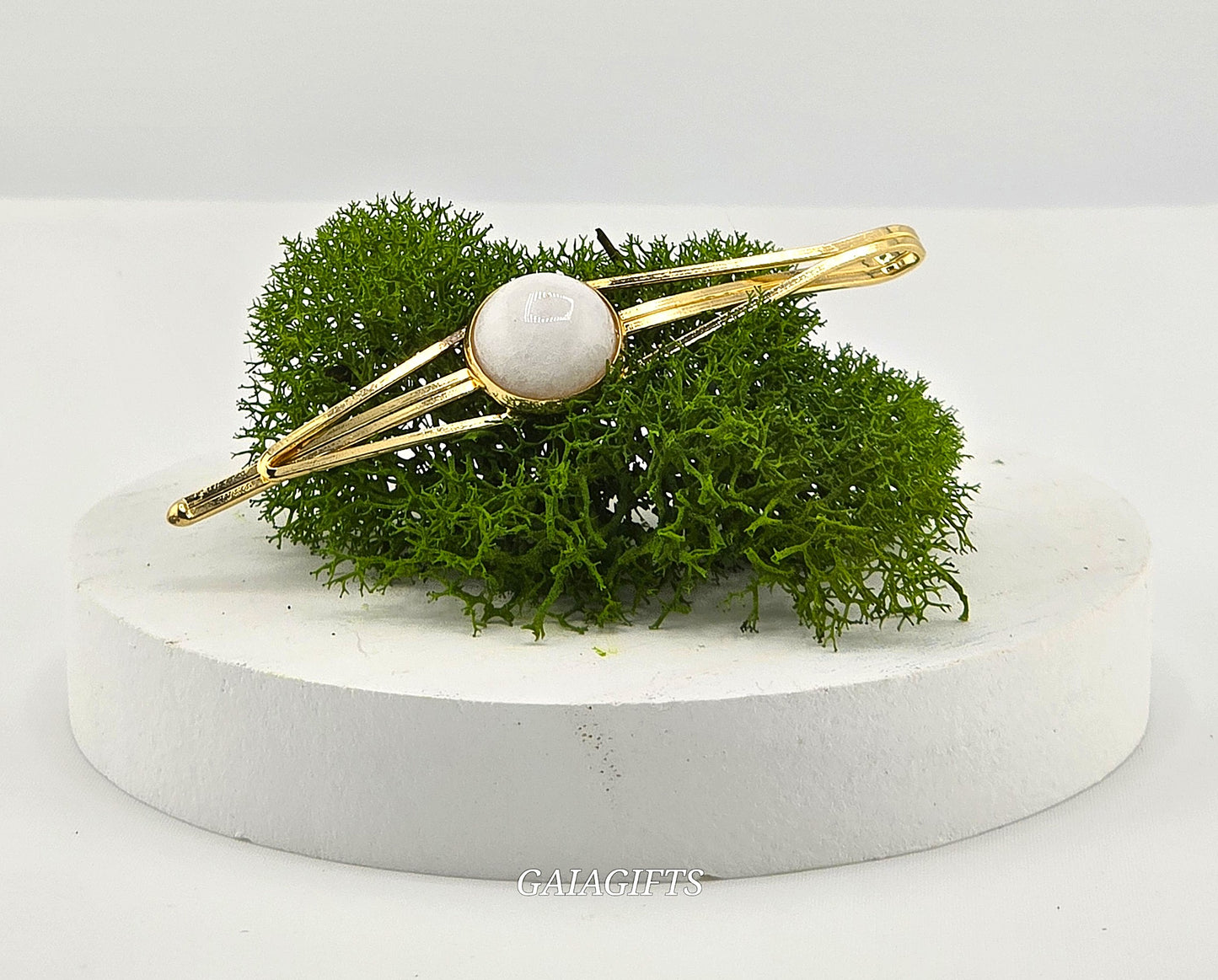 Hypnotic Crystal METAL SNAP CLIP with Design of Crystal Stone In Middle | Design in CENTER  - Item M