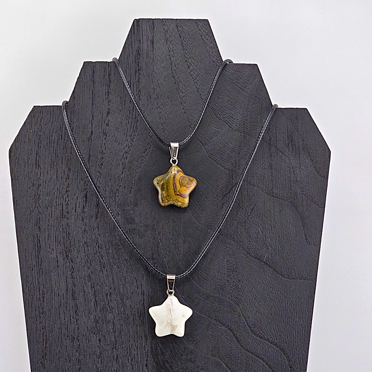 Glimmering PART 1 - Crystal NECKLACE & PENDANT (Silver / Yellow Metal) – Item AZ
