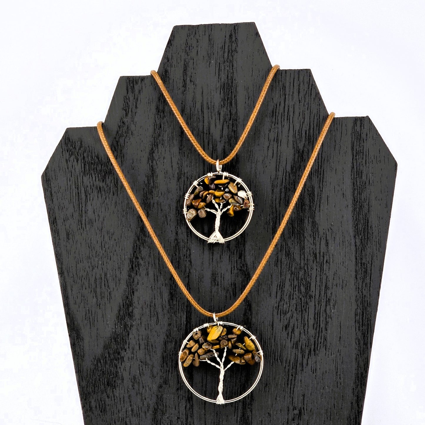 Glimmering PART 1 - Crystal NECKLACE & PENDANT (Silver / Yellow Metal) – Item AZ
