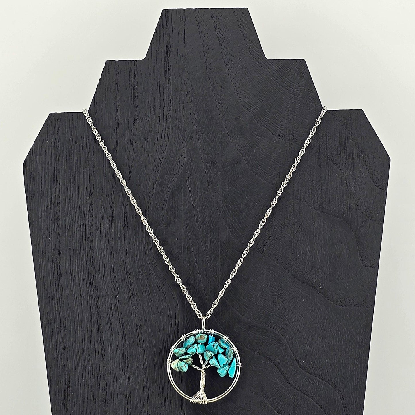 Glimmering PART 1 - Crystal NECKLACE & PENDANT (Silver / Yellow Metal) – Item AZ